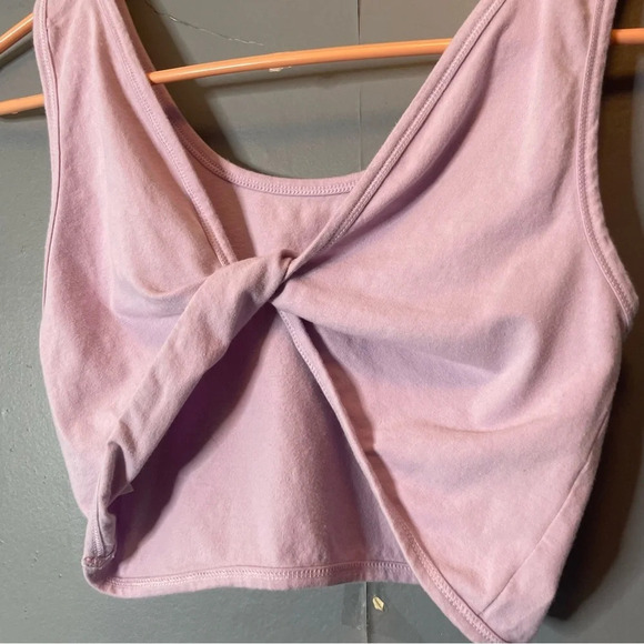 American Eagle lilac purple cropped twist back tank top size medium - Picture 6 of 7